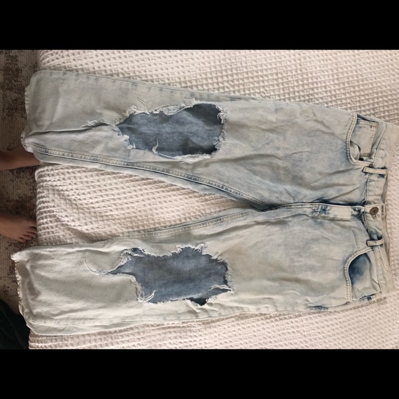 Distressed Washed-Color Jeans - Picture 2 of 2
